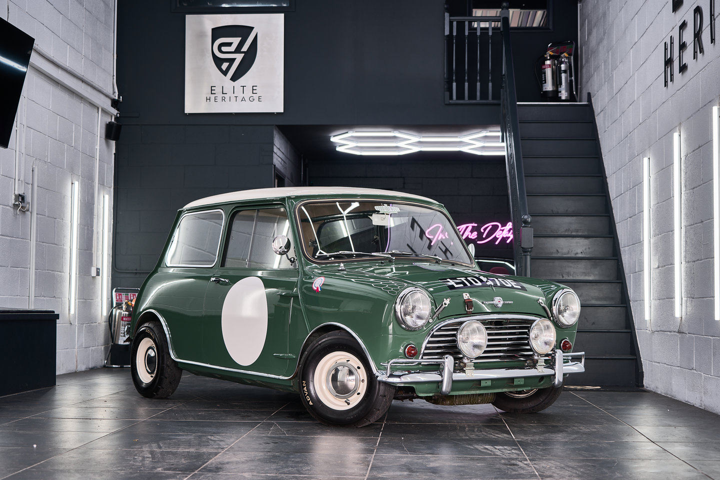 Morris Mini at Elite Heritage